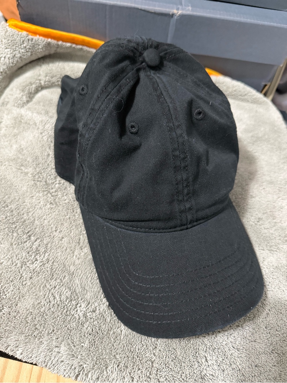 Classic Black Men's Baseball Cap